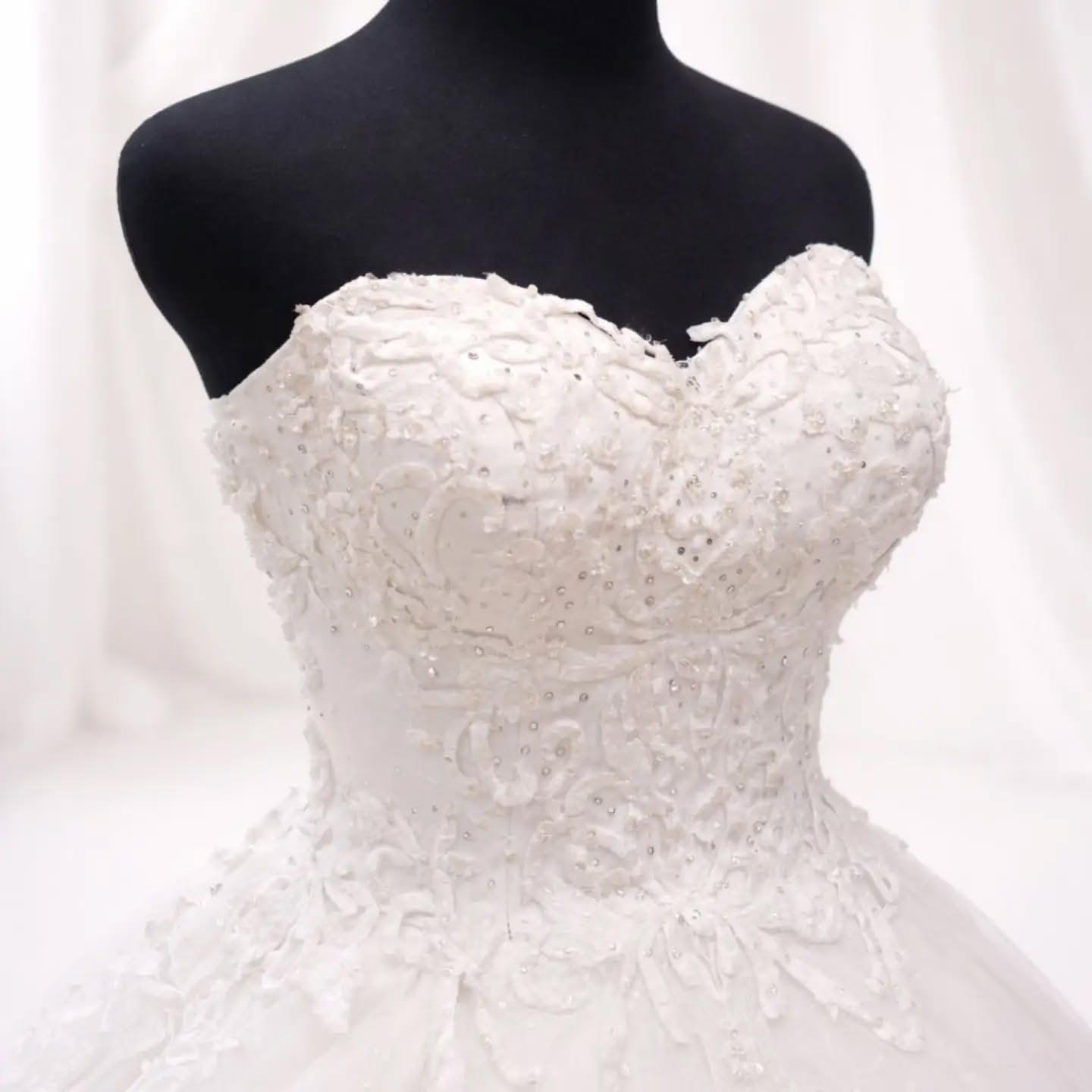 TYPE:LUXURY
Size : M-L
LD: 70-85
also find us at https://sewagaunjakarta.com
Contact our admin:
021-24521699 (call)
081259121904 (WhatsApp only)

#sewagaunkelapagading
#sewagaunjakarta
#sewagaunjakartautara
#sewagaunjkt
#sewagaungading
sewagaunklpgding
sewagaunmurahkelapagading
sewagaunmurahjakarta
jewagaunmurahjakartautara
sewagaunmurahjakut
sewagaunjakut
sewagaunpengantinmurah
sewagaunpengantin
sewagaunpengantinjakut
sewagaunpengantinjakartautara
sewagaunpengantinkelapagading
sewagaunpengantinklpgading